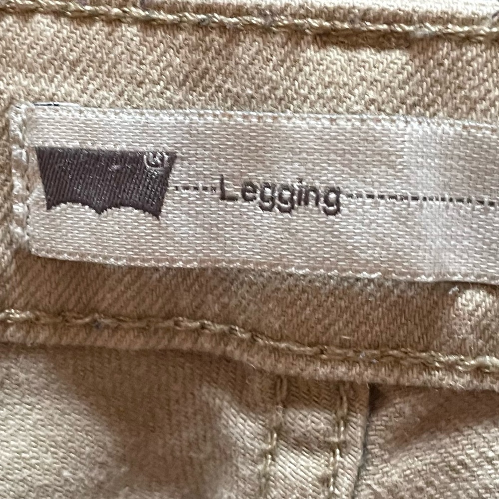 Levi’s Jegging - Picture 4 of 6